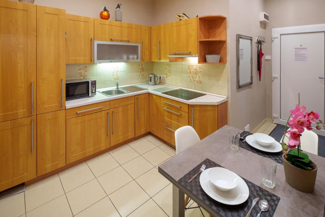 Dlouha Apartment With Balcony プラハ エクステリア 写真
